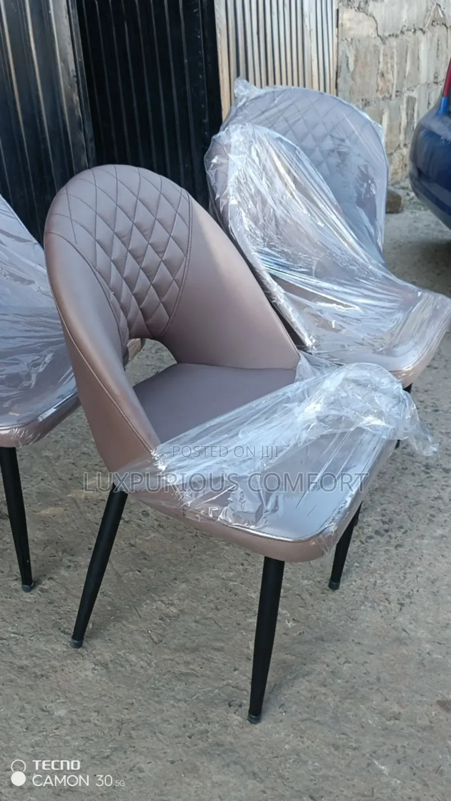 Cafe Chair and Table