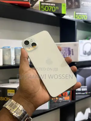 New Apple iPhone 15 Plus 128 GB White