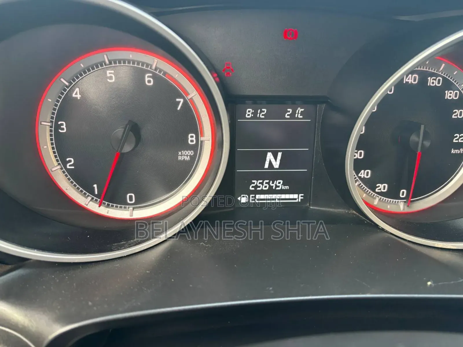 Suzuki Swift 2022 Silver