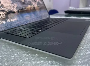 New Laptop Dell XPS 15 16GB Intel Core I7 SSD 512GB