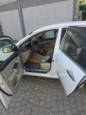 Toyota Corolla 2007 White