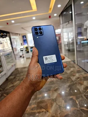 New Samsung Galaxy M33 128 GB Black