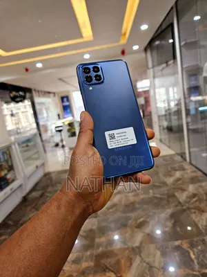 New Samsung Galaxy M33 128 GB Black