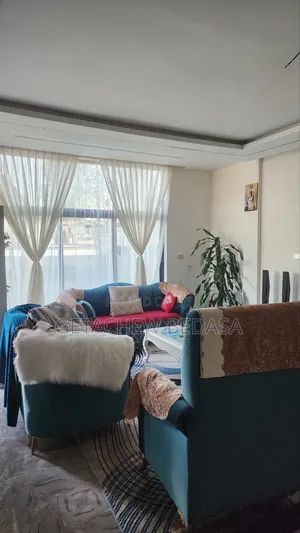 5bdrm House in Oromia-Finfinne for sale