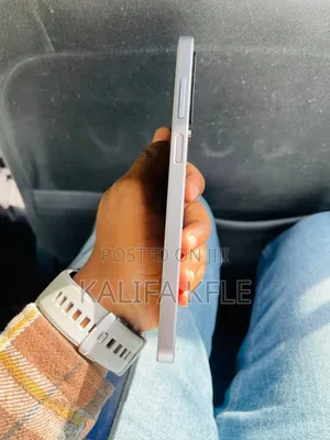 New Samsung Galaxy M16 128 GB Gray