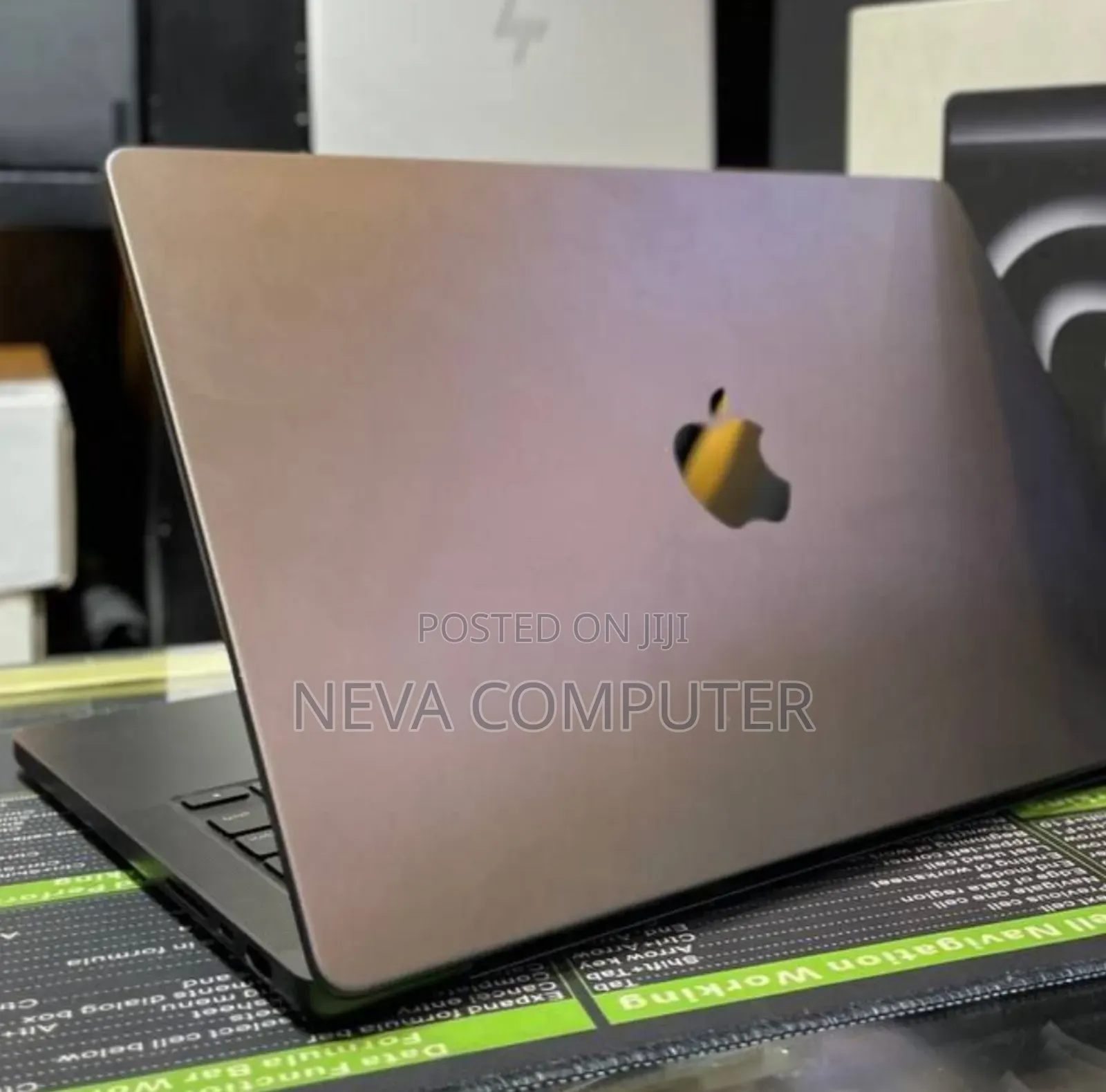 New Apple MacBook Pro 2024 M4 14-Inch 48GB Apple M4 Pro SSD 512GB