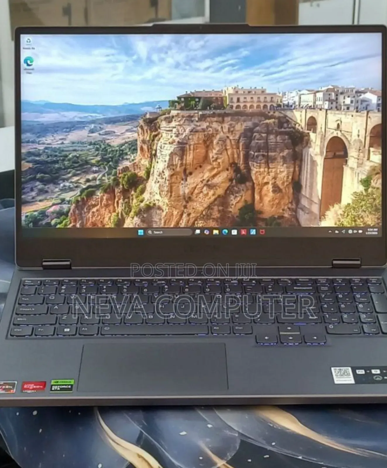 New Laptop Lenovo Legion 5 16GB AMD Ryzen 7 SSD 512GB