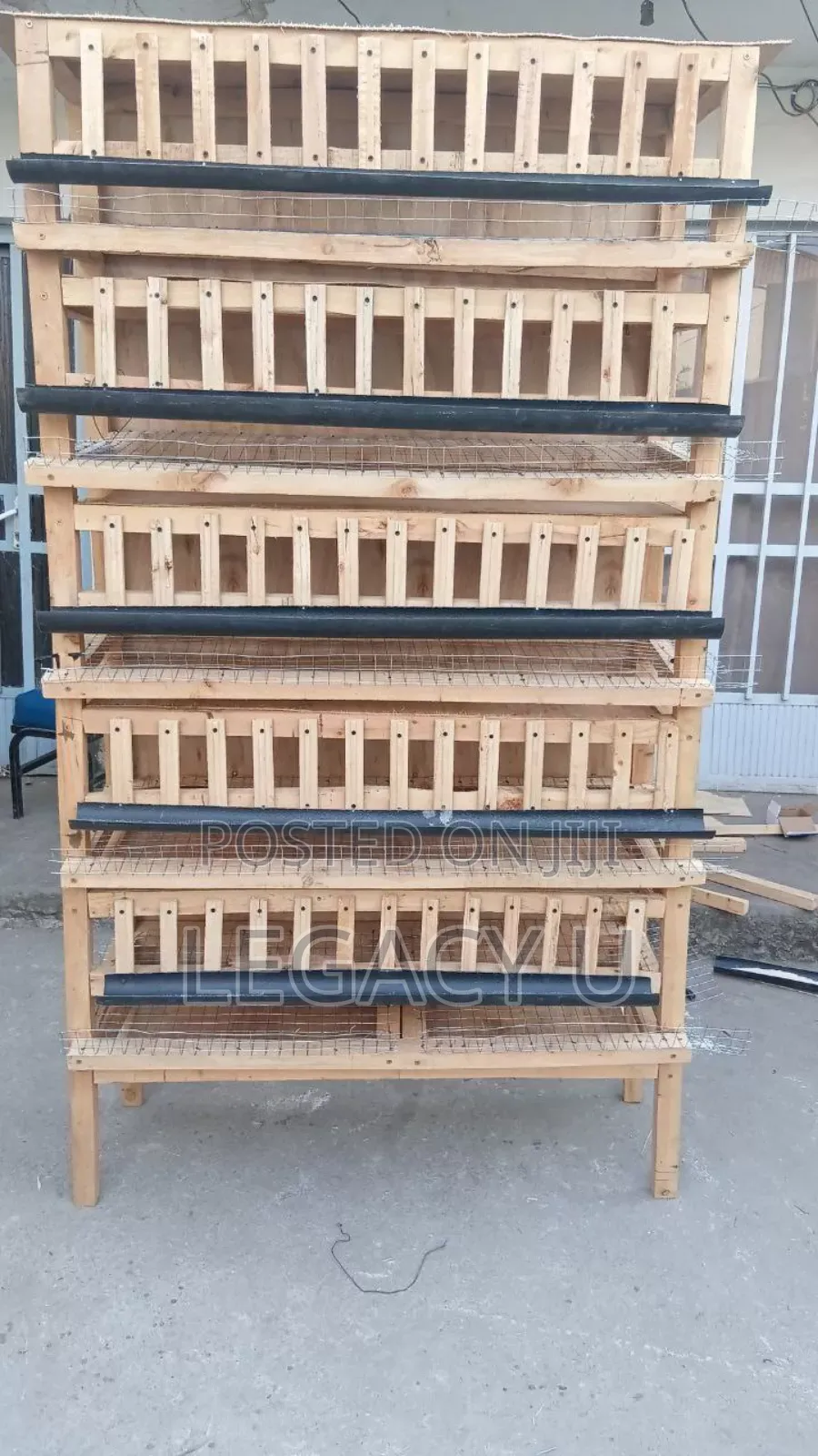 የዶሮ ቤት// Hean House