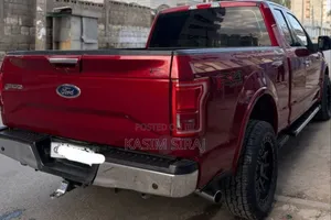 Ford F-150 Lariat 4x2 SuperCab Styleside 6.5 ft. box 145 in. WB 2017 Red