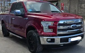 Ford F-150 Lariat 4x2 SuperCab Styleside 6.5 ft. box 145 in. WB 2017 Red