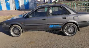 Toyota Corolla 1992 Gray