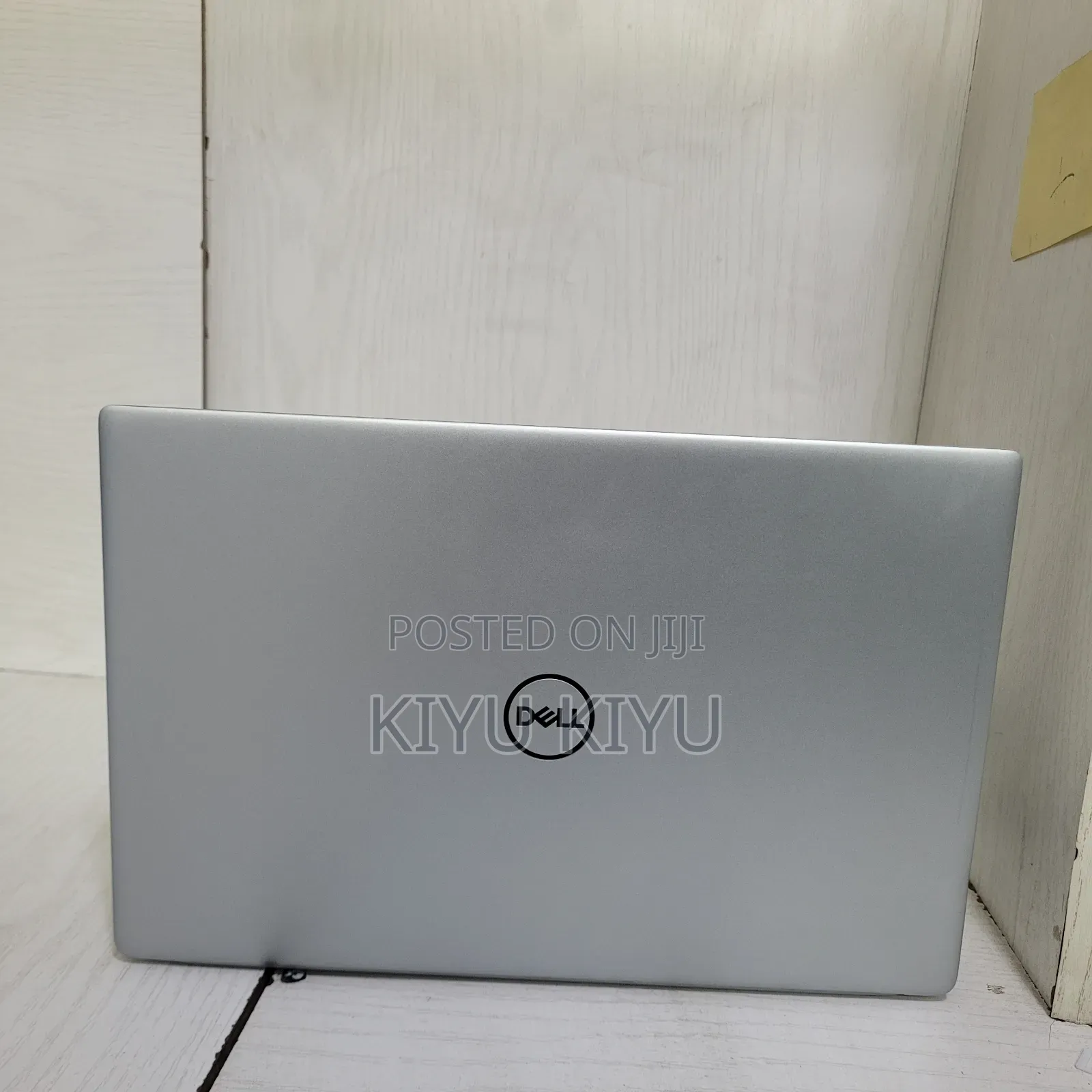 New Laptop Dell Inspiron 15 8GB Intel Core I7 SSD 256GB