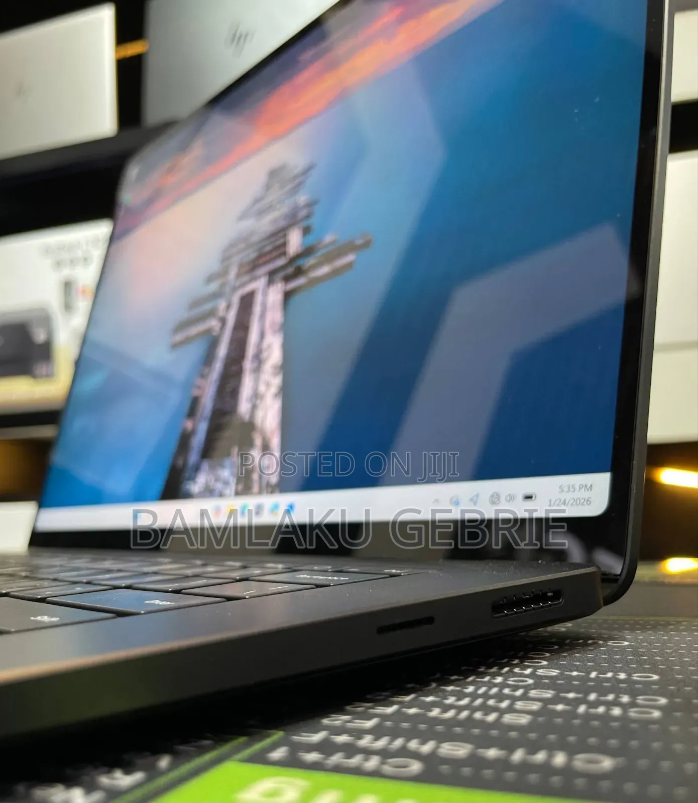 New Laptop Microsoft Surface 16GB Qualcomm Snapdragon X Elite SSD 512GB