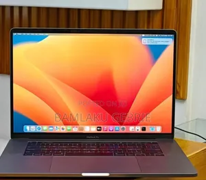 New Laptop Apple MacBook Pro 2019 16GB Intel Core I7 SSD 512GB