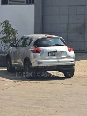 Nissan Juke 2012 Silver
