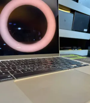 New Laptop Apple MacBook Air 2024 M3 13-Inch 8GB Apple M3 SSD 256GB