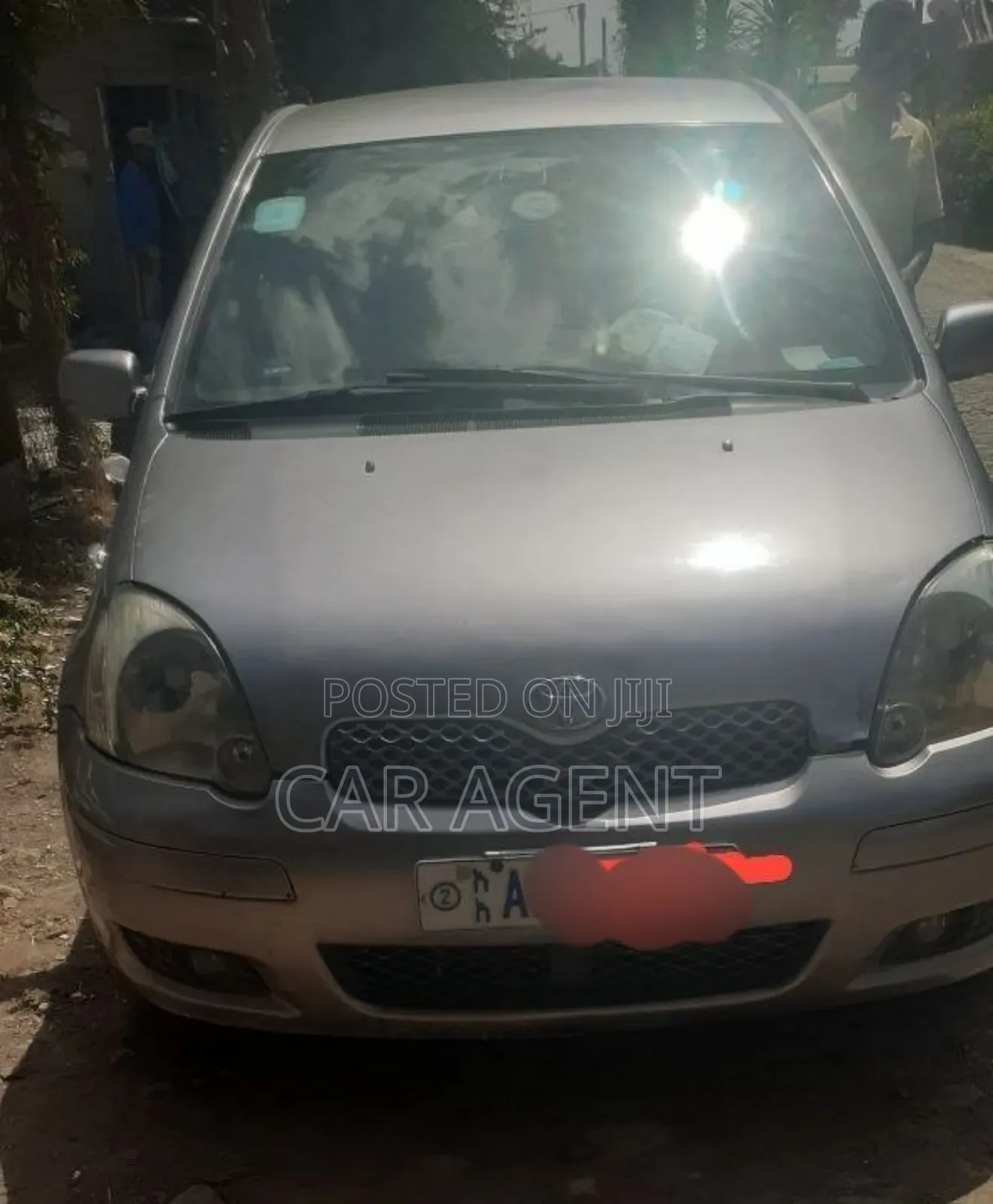 Toyota Vitz 2003 Silver