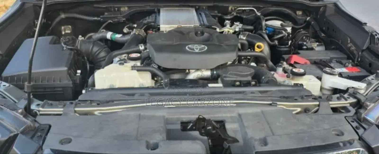 Toyota Hilux 2021 Black