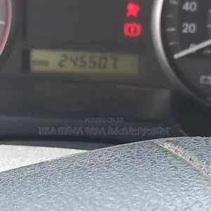 Toyota Land Cruiser 2012 Off white