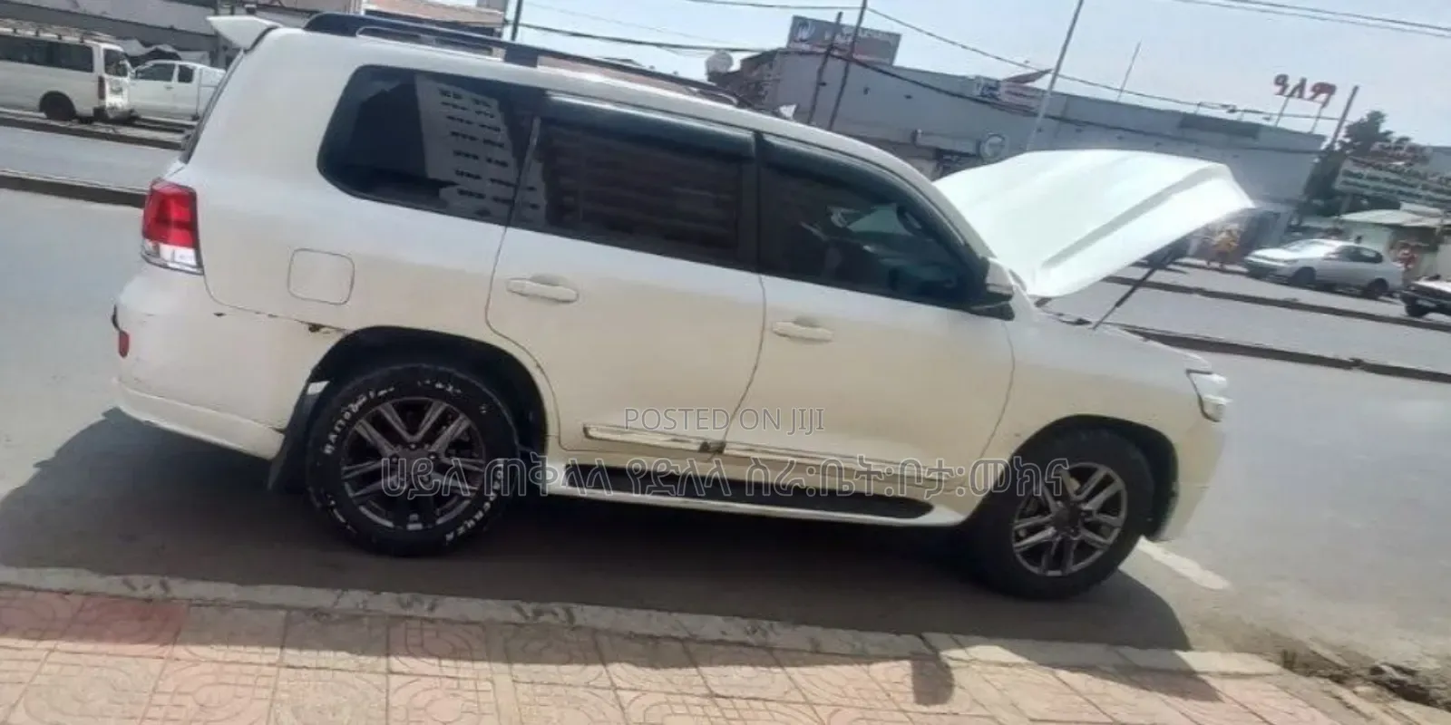 Toyota Land Cruiser 2012 Off white