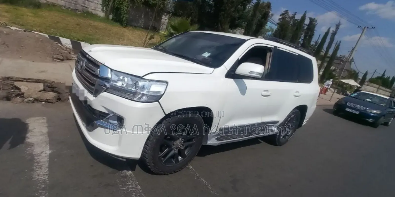 Toyota Land Cruiser 2012 Off white