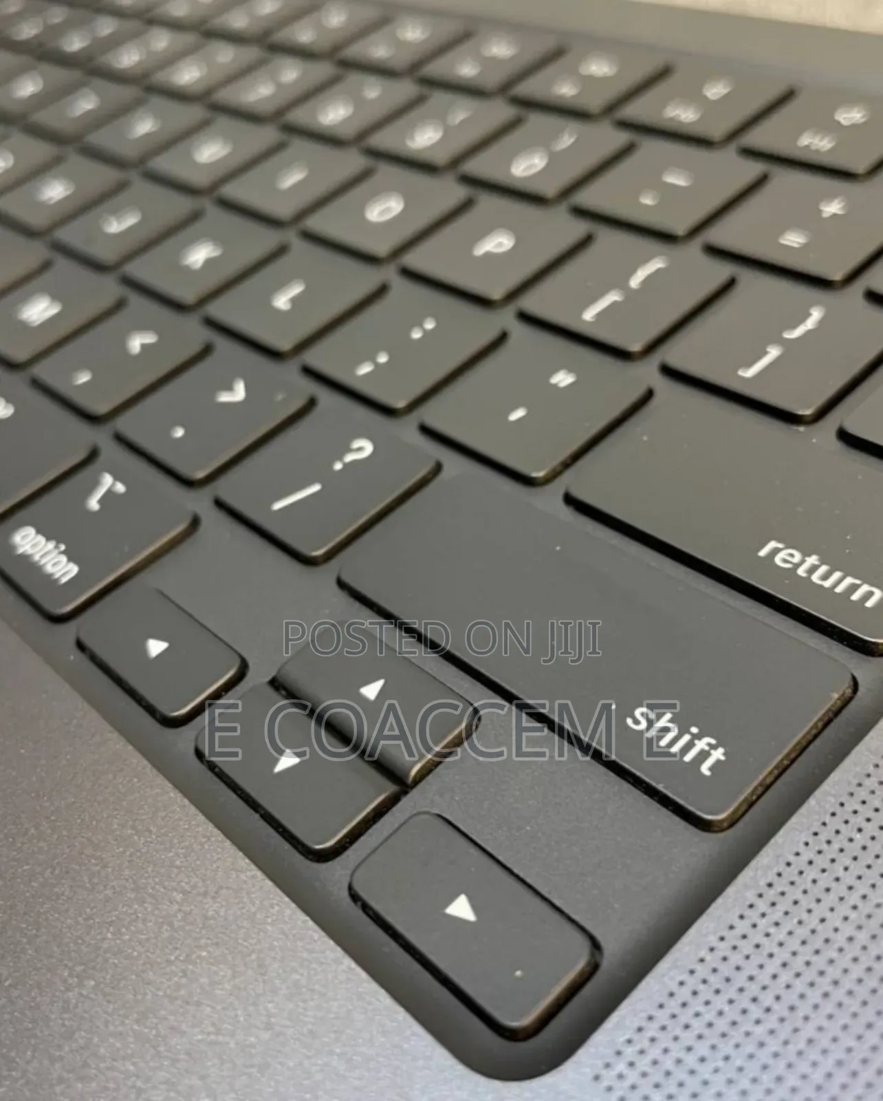 New Laptop Apple MacBook 64GB Apple M3 Max SSD 1T