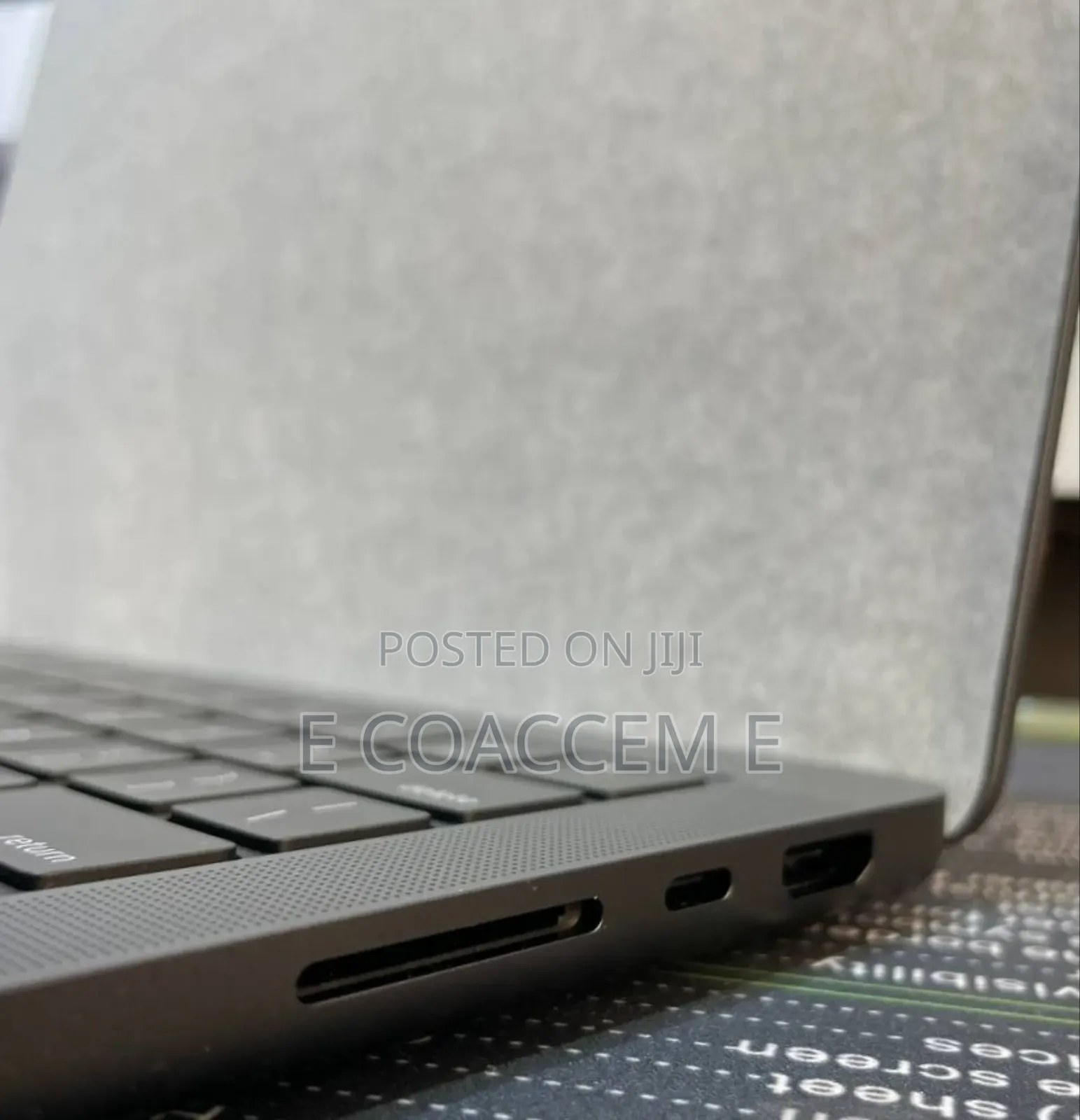 New Laptop Apple MacBook 64GB Apple M3 Max SSD 1T