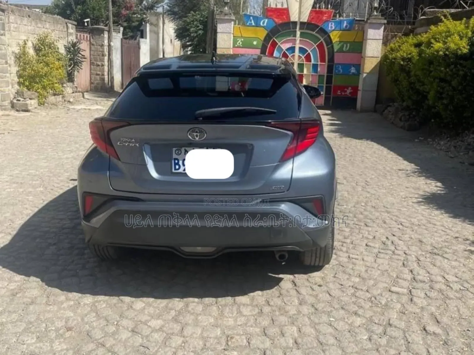 Toyota C-HR LE 2021 Gray