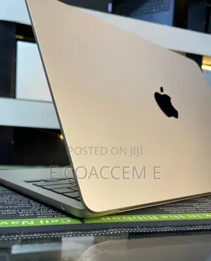 New Laptop Apple MacBook 8GB Intel Core M3 SSD 256GB