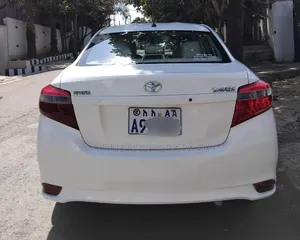 Toyota Yaris 2013 White