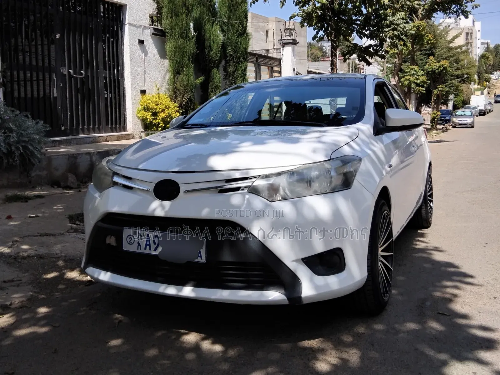 Toyota Yaris 2013 White