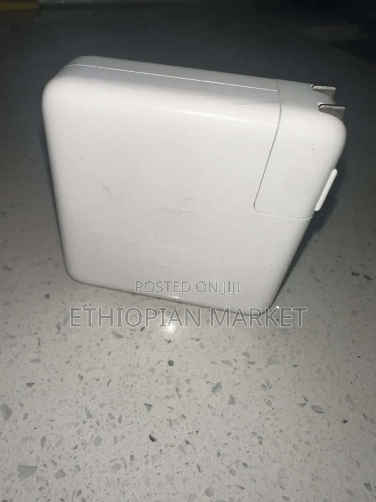 Apple 96 Usb-C Power Adapter –