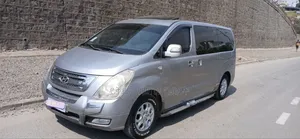 Hyundai Starex 2015 Silver