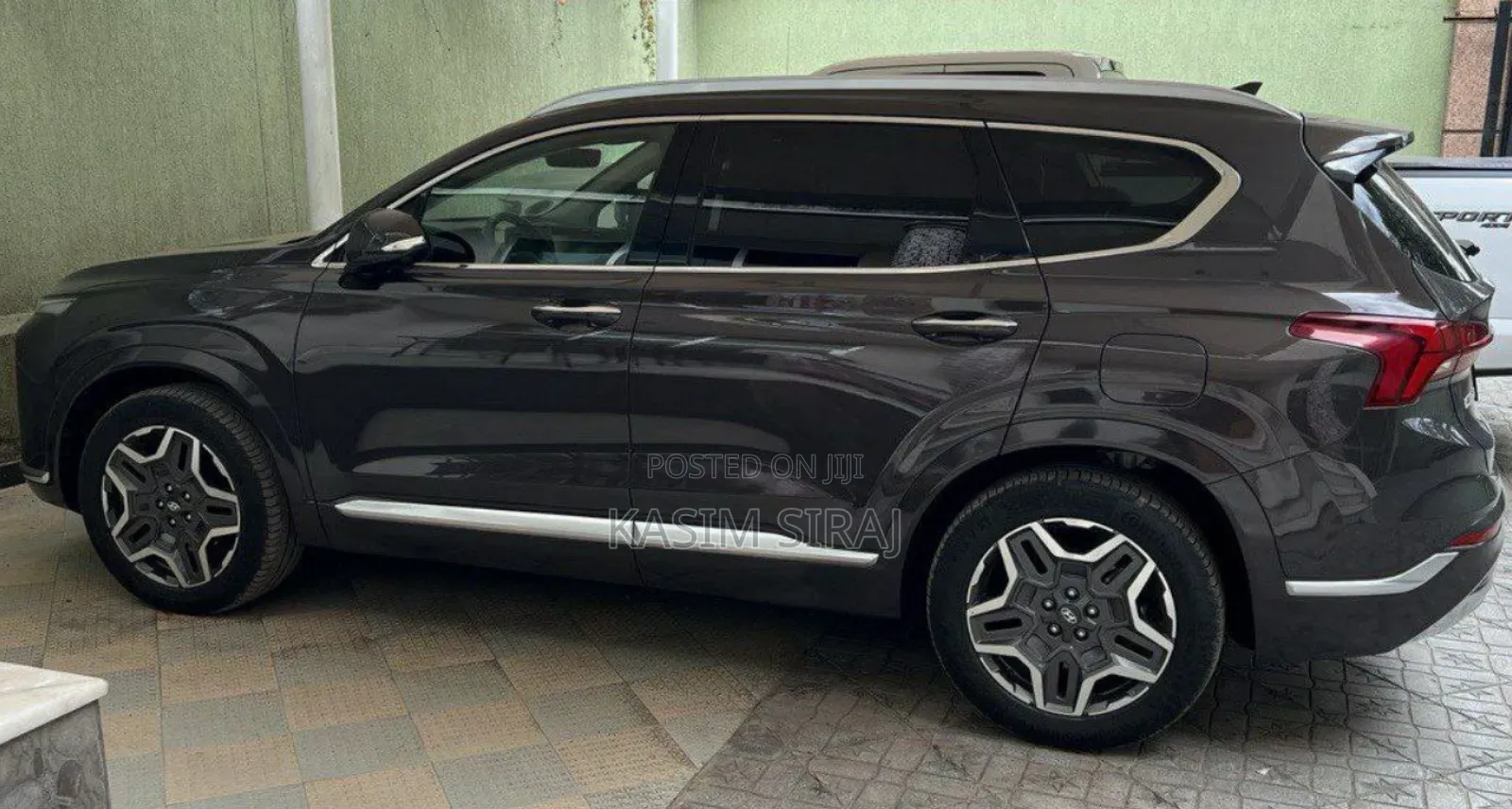 Hyundai Santa Fe Hybrid Limited AWD 2023 Gray