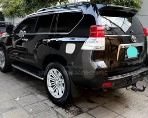 Toyota Land Cruiser Prado 2013 Black