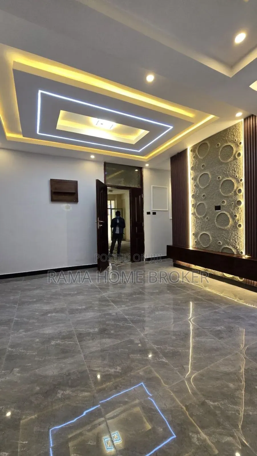 Furnished 3bdrm Condo in አያት49 40/60 ኮንዶሚኒየም, Yeka for sale