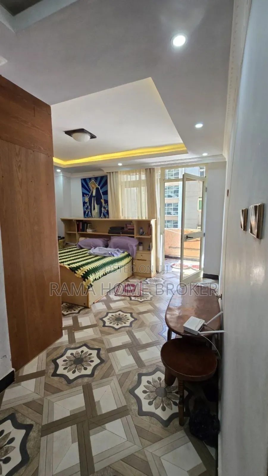 Furnished 3bdrm Condo in ዘመናዊ 40/60 ኮንዶሚኒየም, Yeka for sale