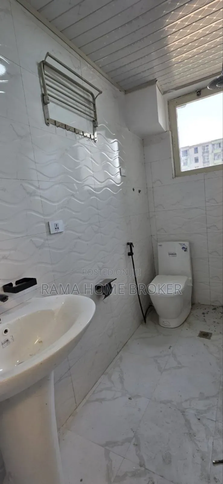 Furnished 3bdrm Apartment in ቅንጡ አፓርታማ, Yeka for sale