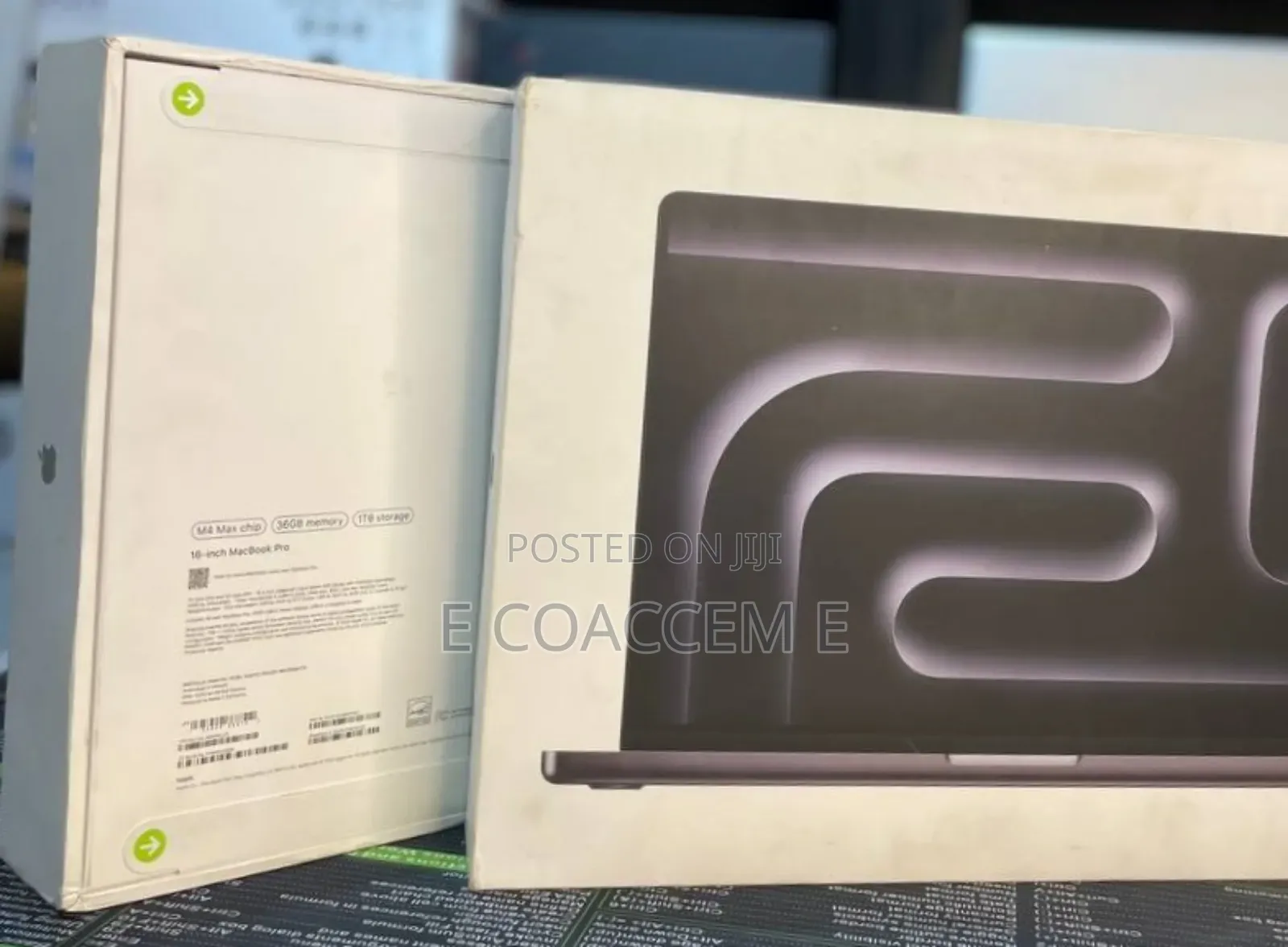 New Laptop Apple MacBook 32GB Apple M4 Max SSD 1T