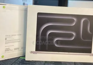 New Laptop Apple MacBook 32GB Apple M4 Max SSD 1T