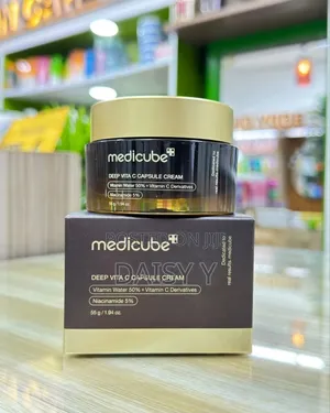 Medicube Deep Vita C Capsule Cream.
