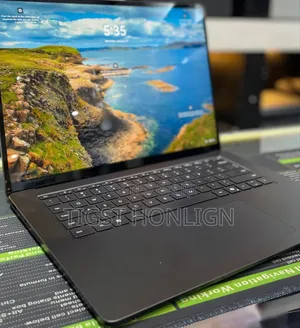 New Laptop Microsoft Surface 16GB Intel Core I7 SSD 512GB