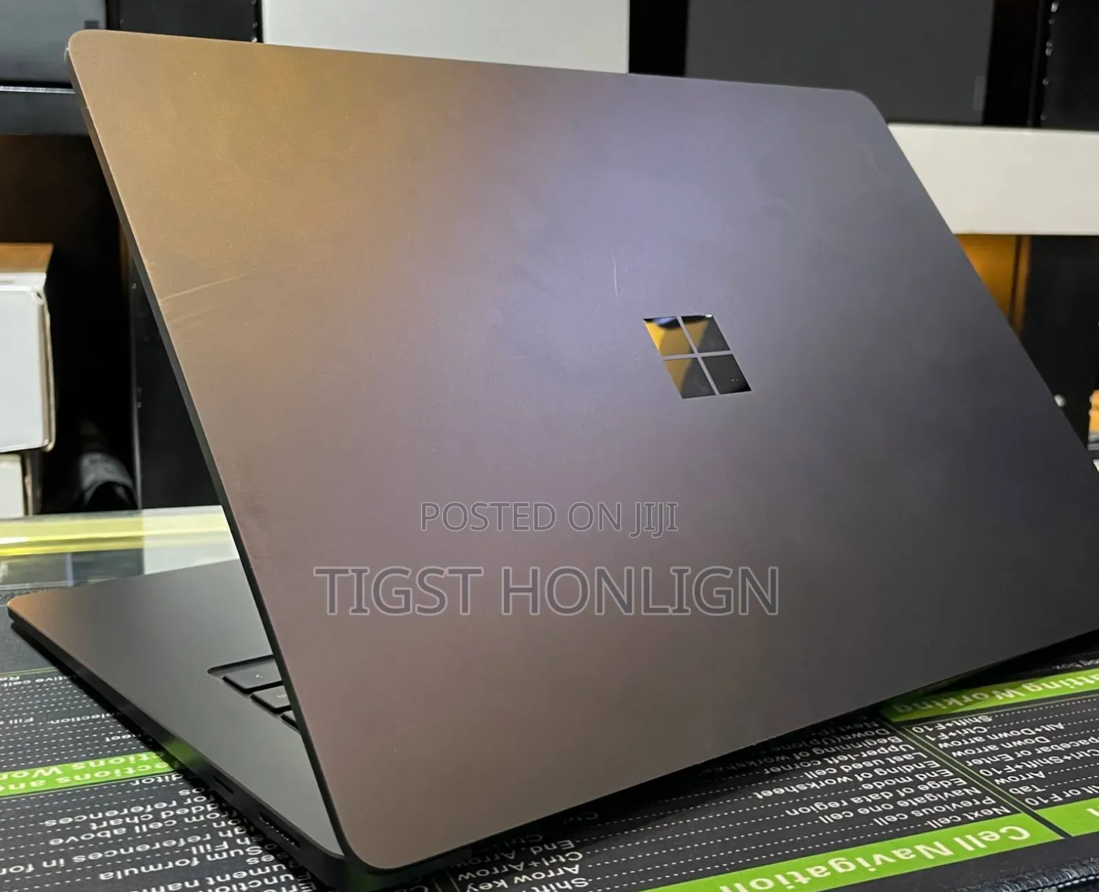 New Laptop Microsoft Surface 16GB Intel Core I7 SSD 512GB