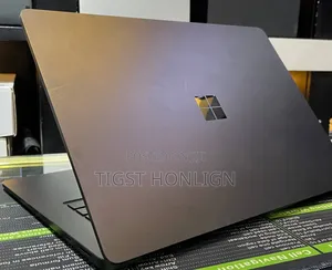 New Laptop Microsoft Surface 16GB Intel Core I7 SSD 512GB