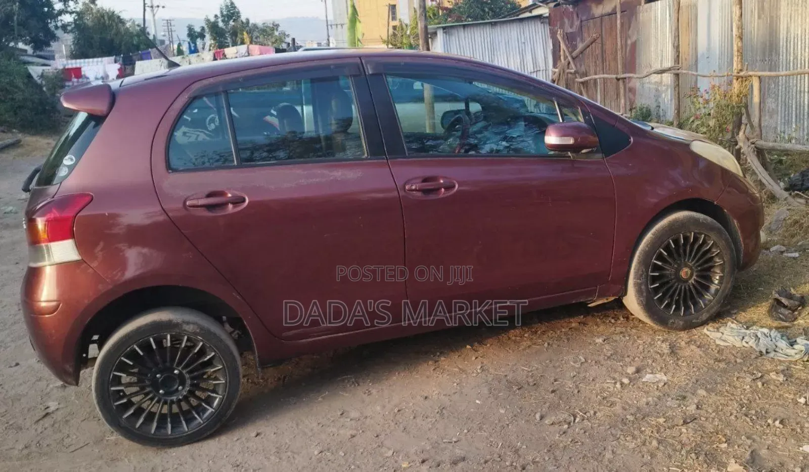 Toyota Yaris 2010 Burgundy