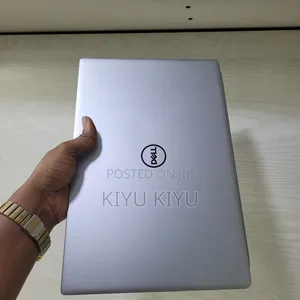 New Laptop Dell Vostro 13 5370 8GB Intel Core I5 SSD 256GB