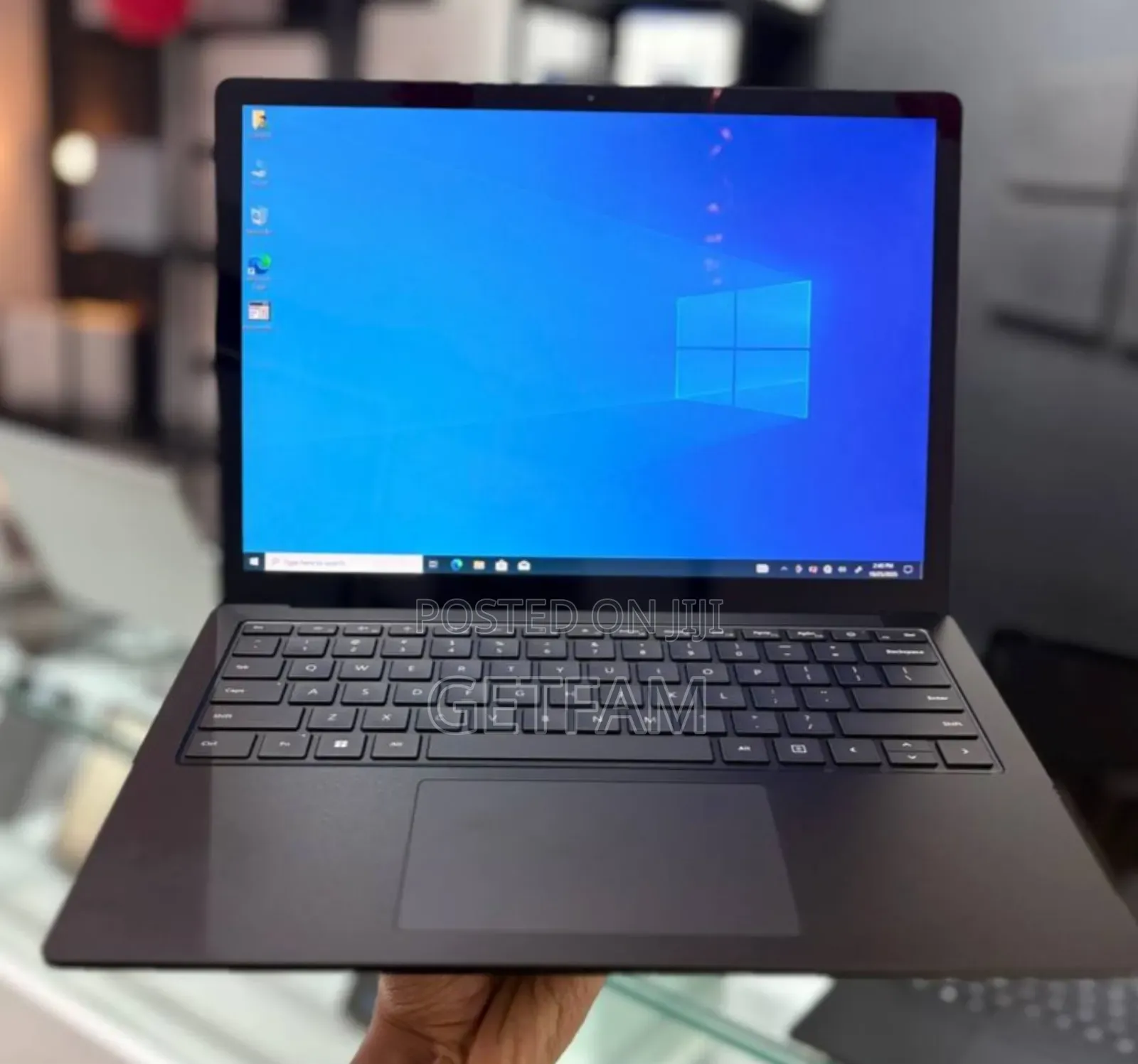 New Laptop Microsoft Surface 16GB Intel Core I7 SSD 512GB
