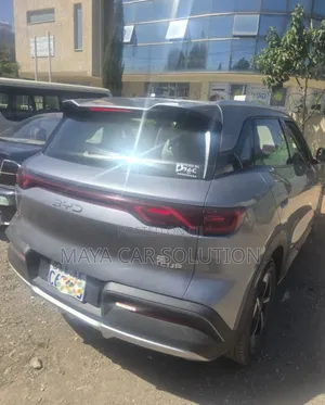 BYD Yuan Up 2025 Gray