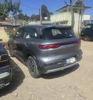 BYD Yuan Up 2025 Gray