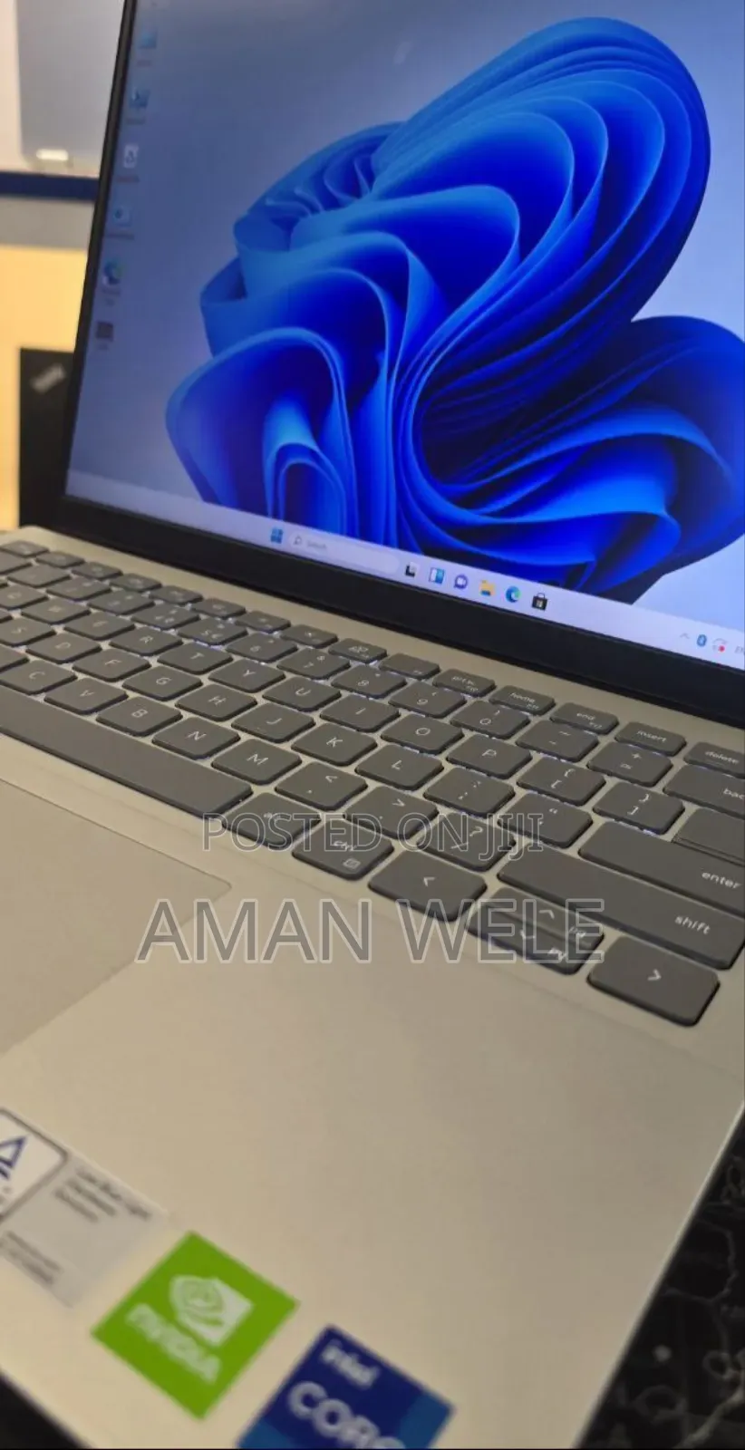 New Laptop Dell Inspiron 15 16GB Intel Core I7 SSD 512GB